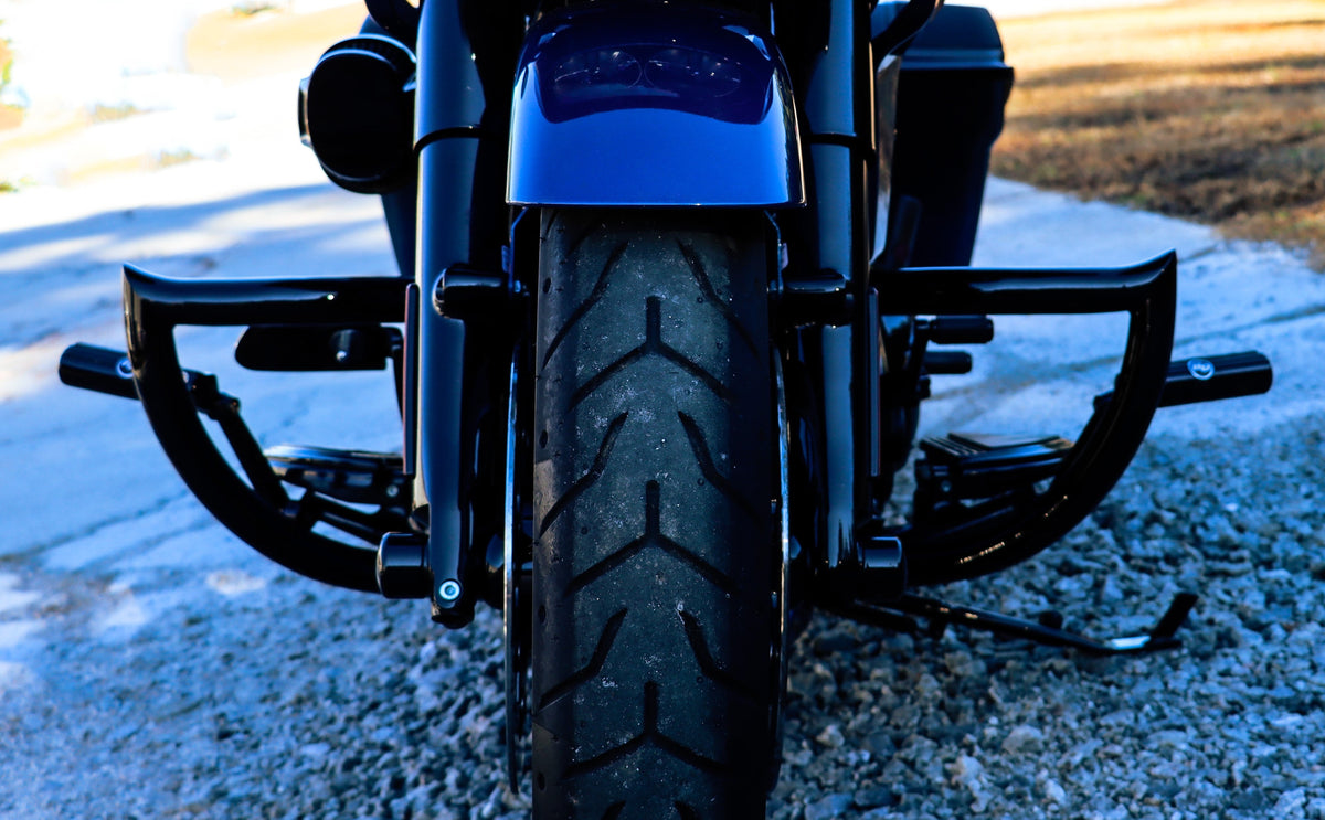 KST Kustoms Maverick Highway Bar — 2014–2023 Touring