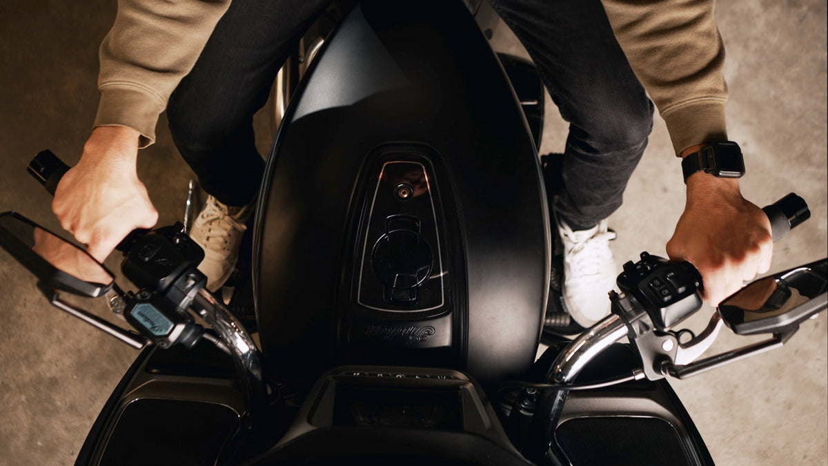 KST Kustoms Reduced Reach Handlebars — Indian Challenger / Chieftain